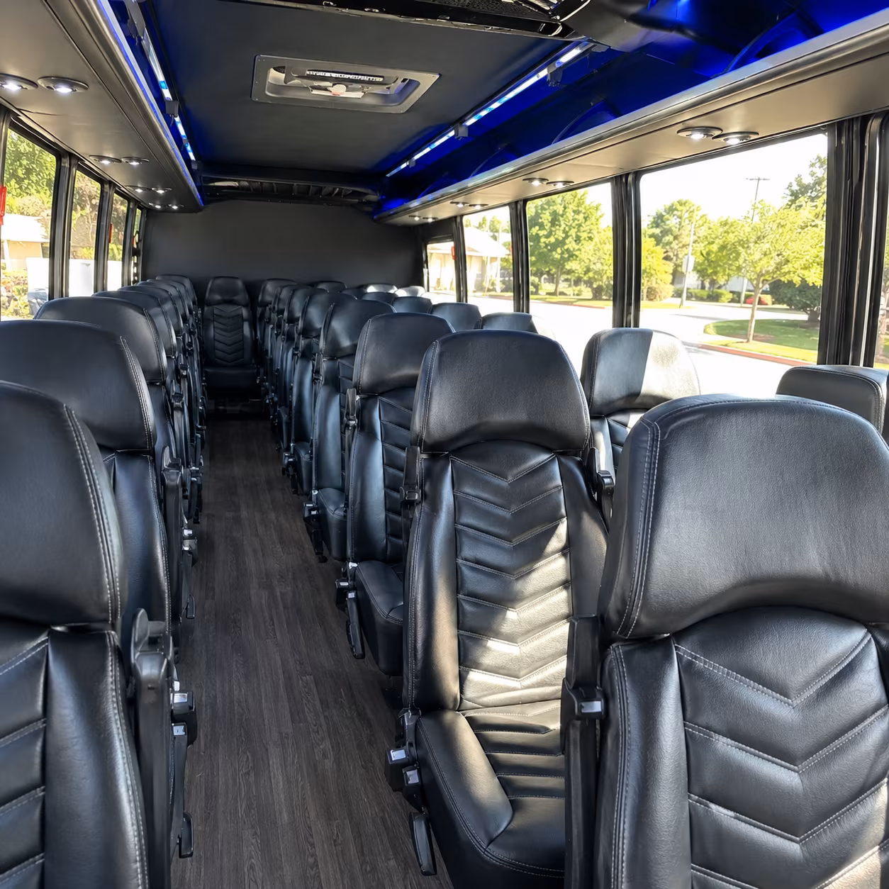 airport shuttle buses for wedding guests flying into the st cloud area