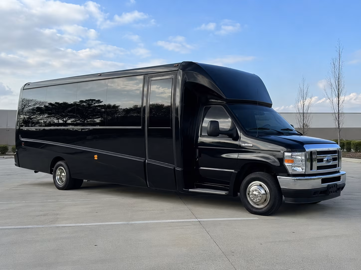 bus rentals for st cloud mission and outreach group transportation