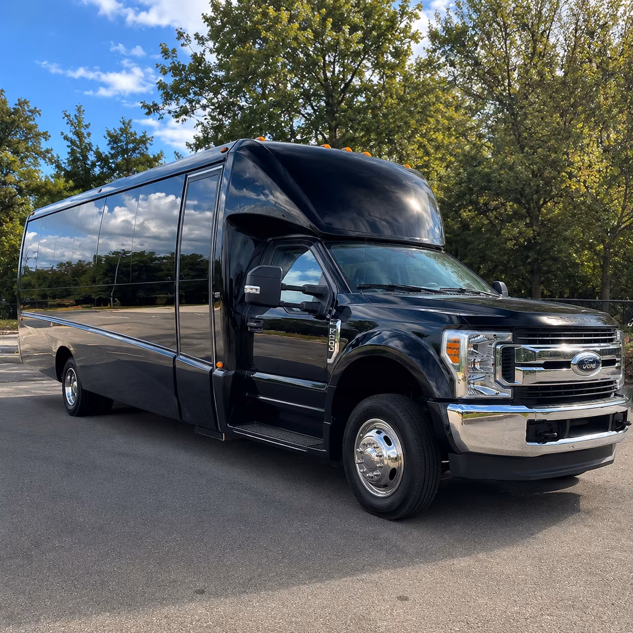 buses for st cloud area zoo and aquarium field trips