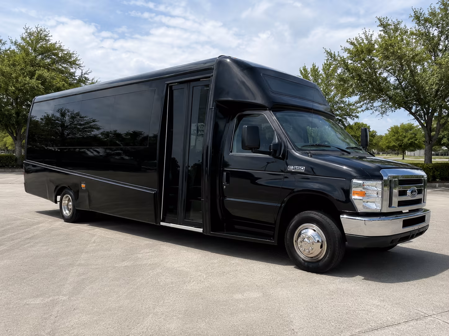 find the perfect transportation for your next school field trip 1
