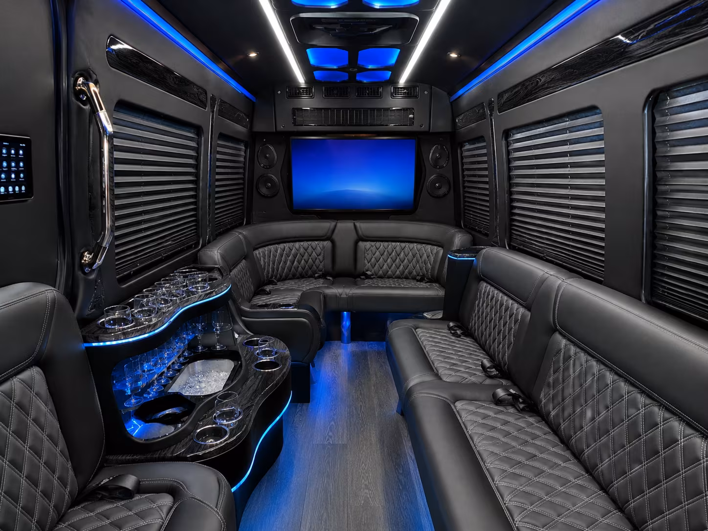 shuttle buses for music festival weekends near st cloud
