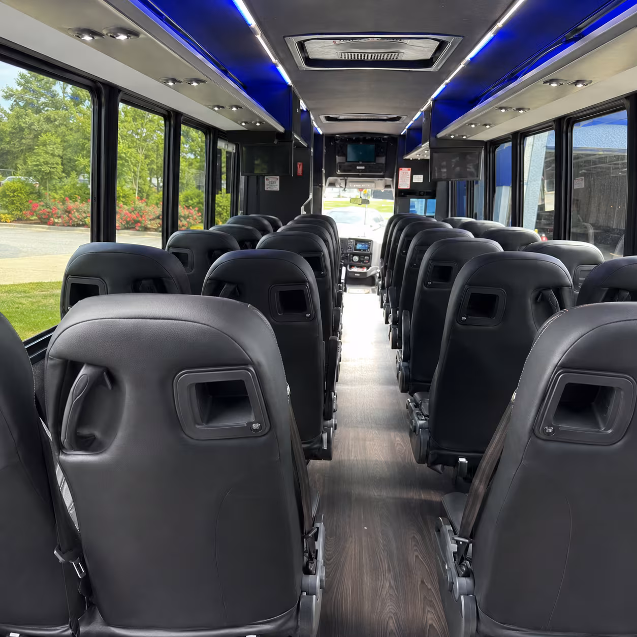 shuttle buses for wedding guests between st cloud hotels and venues