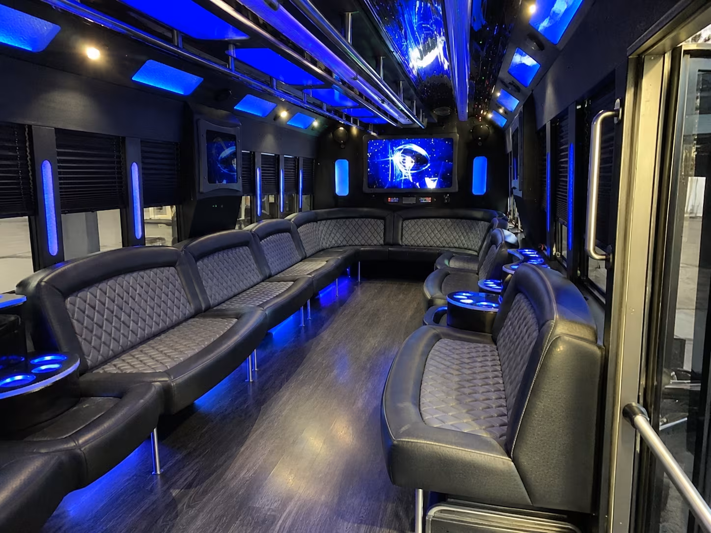 st cloud 28 passenger party bus interior