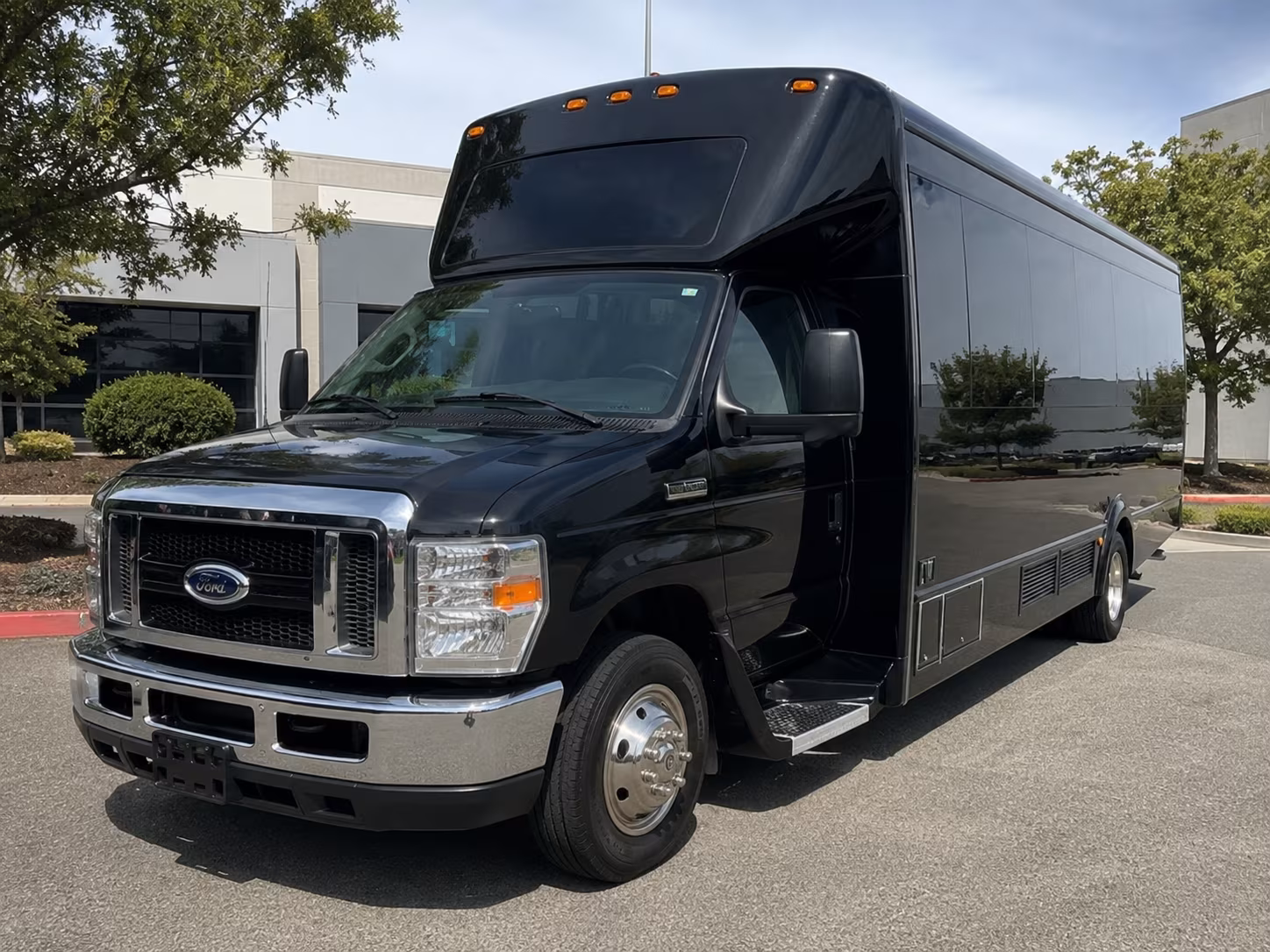 st cloud brewery distillery tour party bus rental